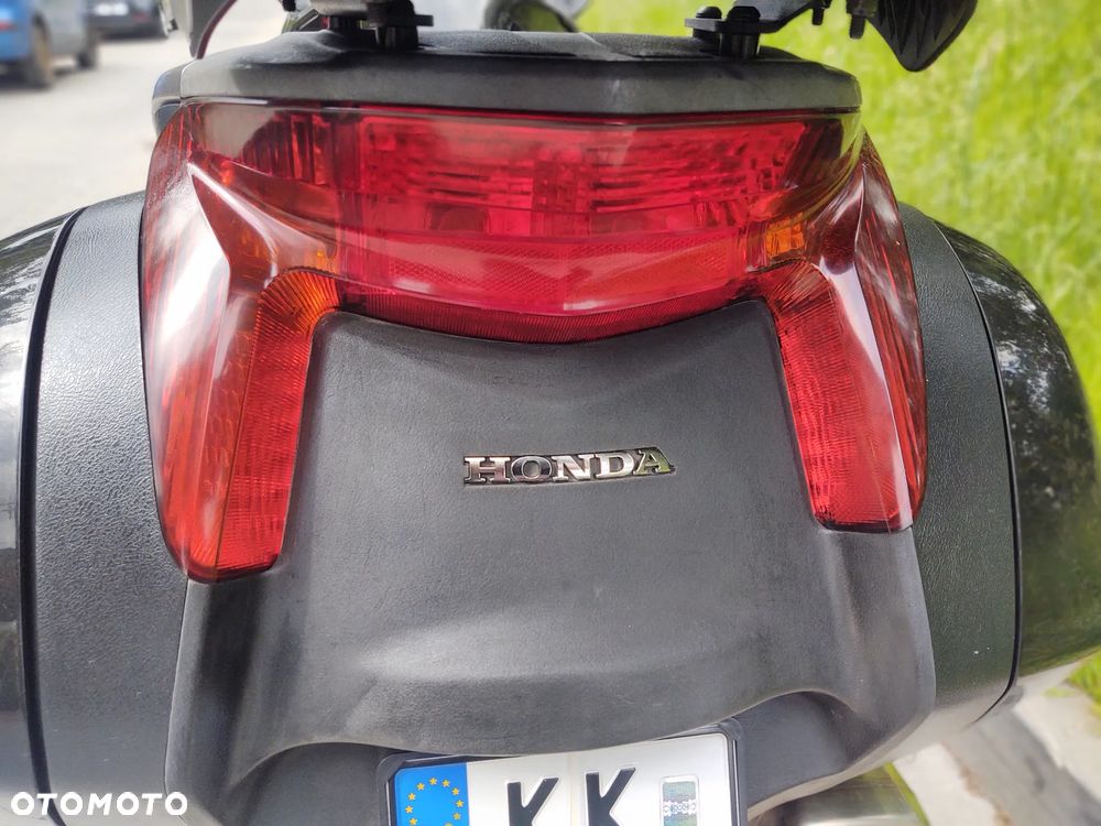 Honda Deauville - 13