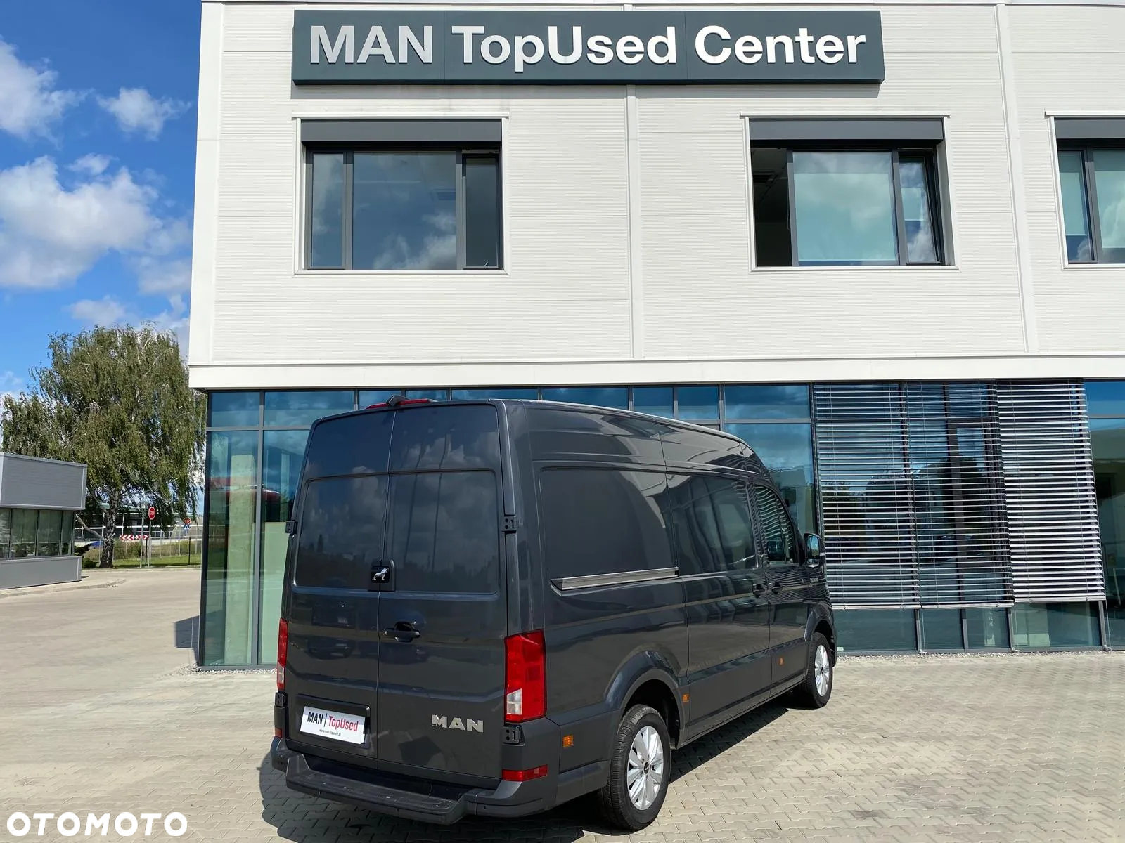 MAN TGE - 8