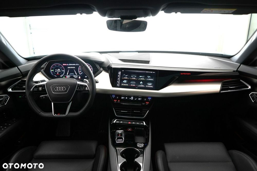 Audi RS e-tron GT - 26