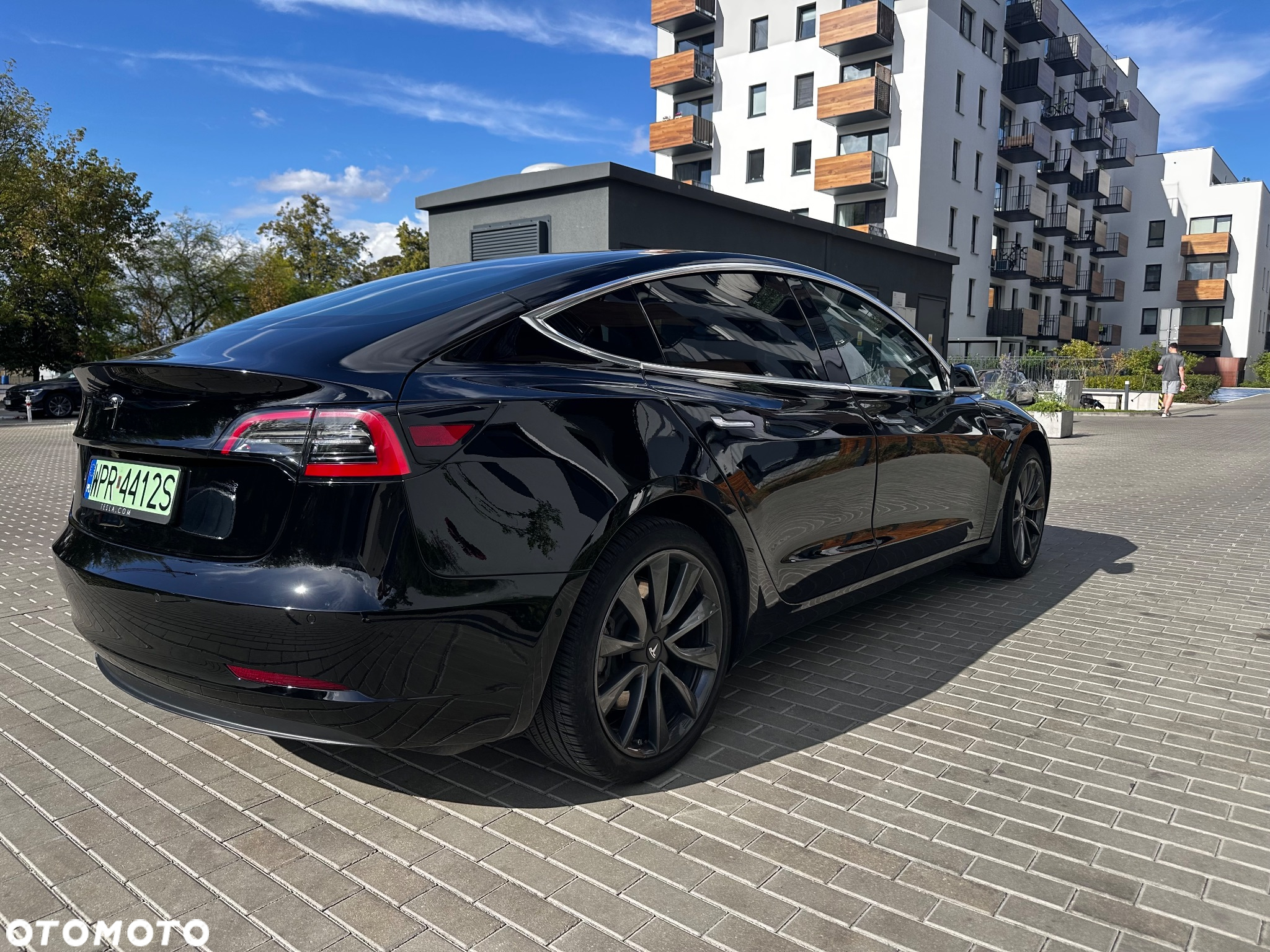 Tesla Model 3 Standard Reichweite Plus Hinterradantrieb - 8