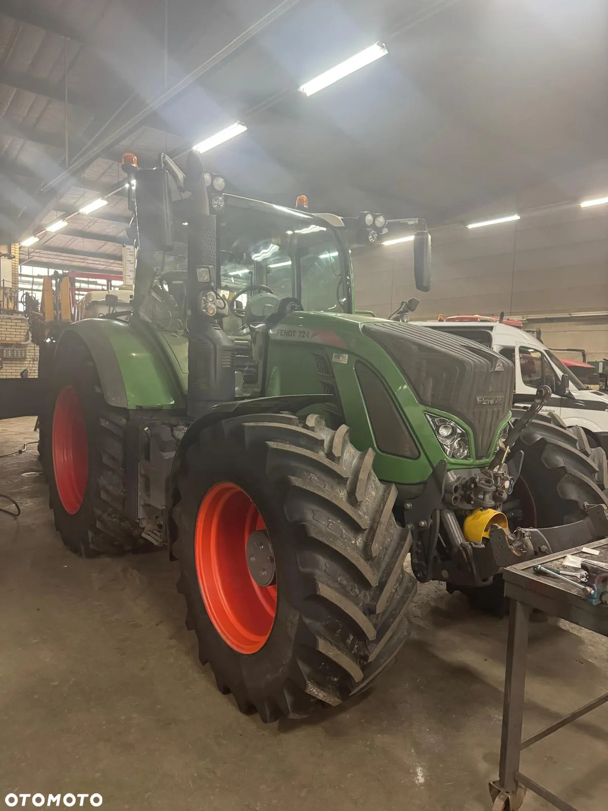 Fendt 724 Vario Profi Plus GPS Sprowadzony Ideał - 2