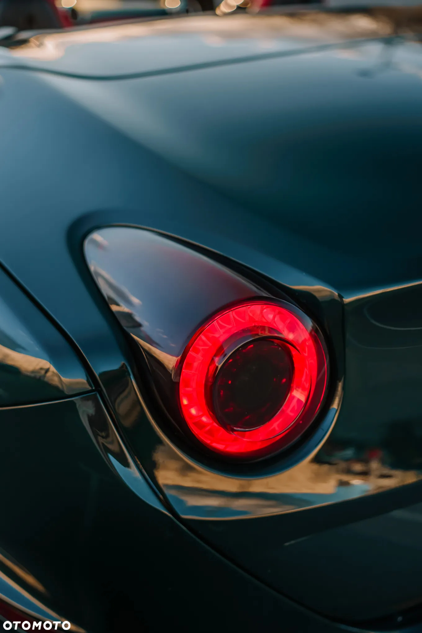 Ferrari California T - 20