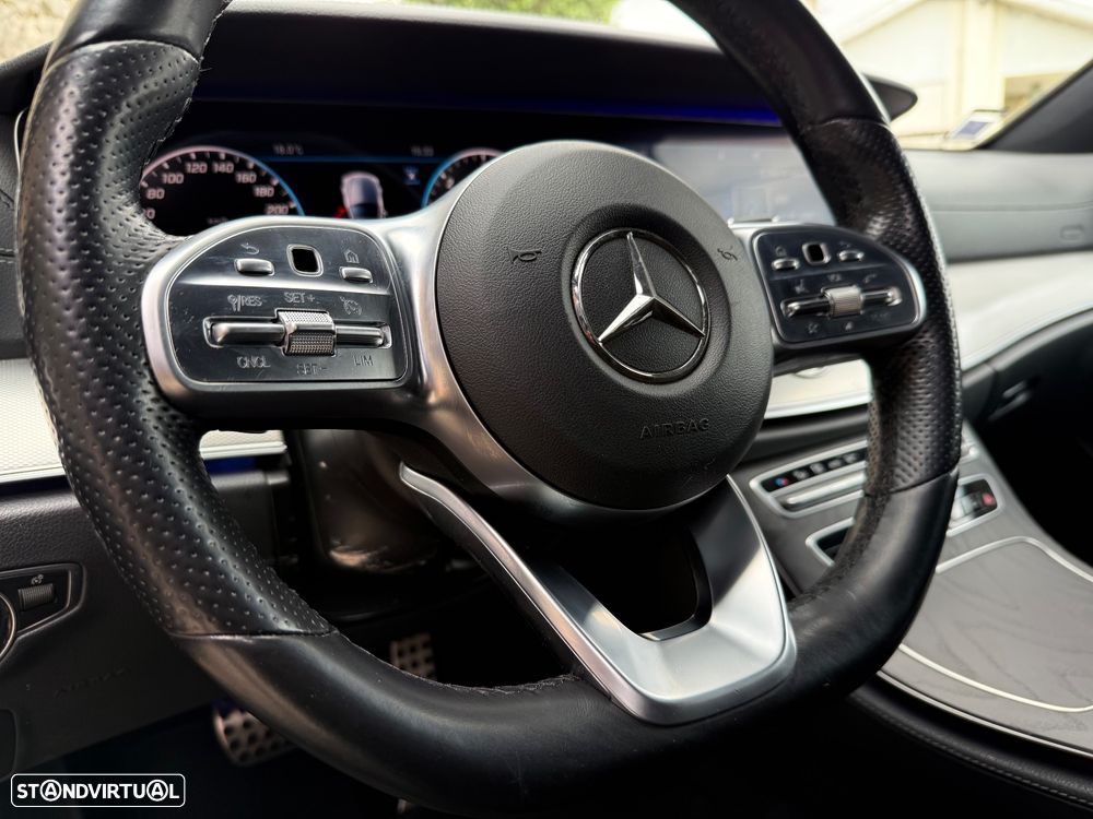 Mercedes-Benz E 300 d AMG - 28