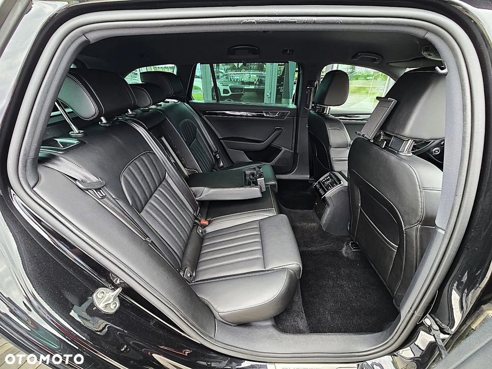 Skoda Superb 2.0 TDI 4x4 DSG L&K - 23