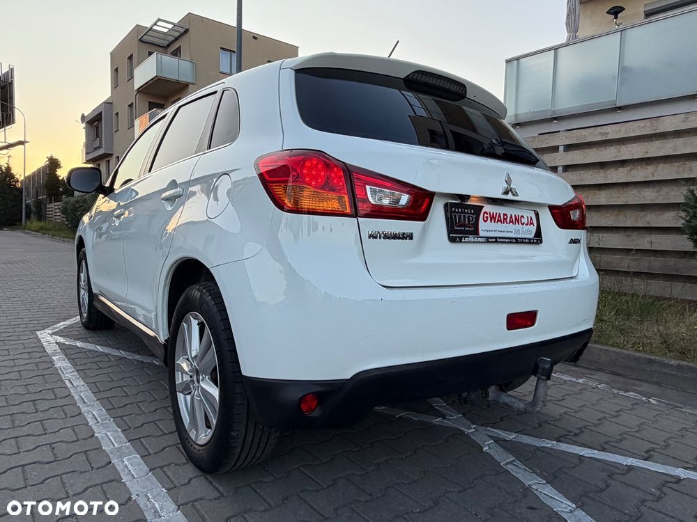 Mitsubishi ASX 1.6 Blue Sky Edition - 11