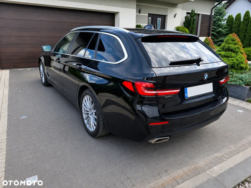BMW Seria 5 520d - 3