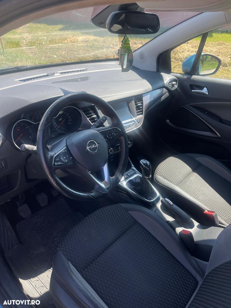 Opel Crossland - 15