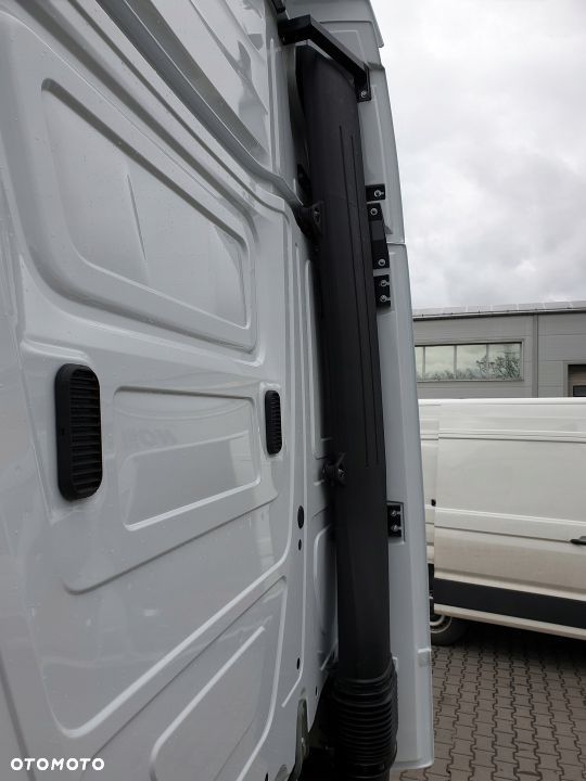 spojlery spoilery owiewki kabiny mercedes-benz actros big space mp5 - 11