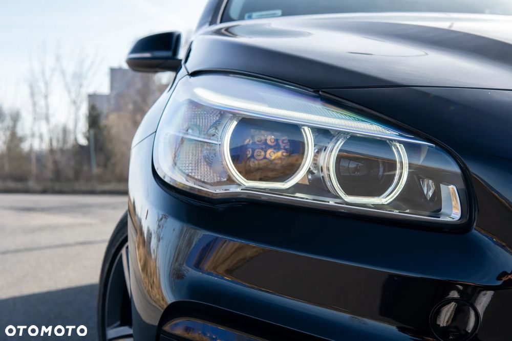 BMW Seria 2 218i Sport Line - 33