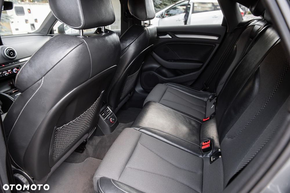 Audi A3 Limousine 1.6 TDI (clean diesel) S line Sportpaket - 25