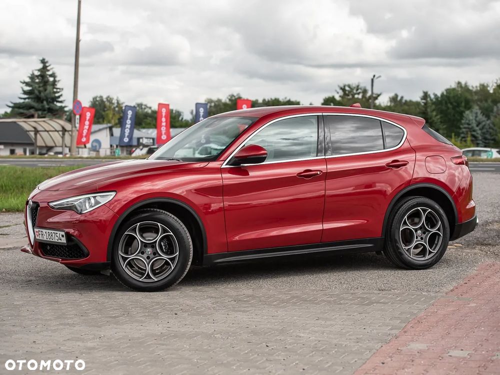 Alfa Romeo Stelvio - 7