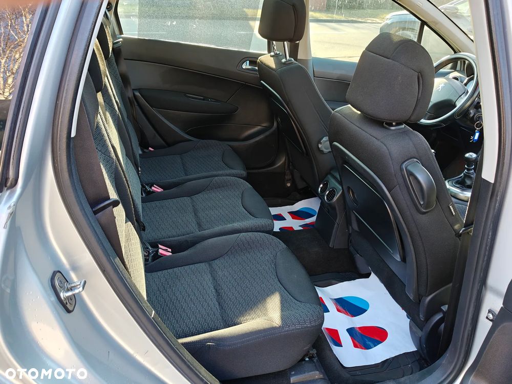 Peugeot 308 150 THP Premium - 20