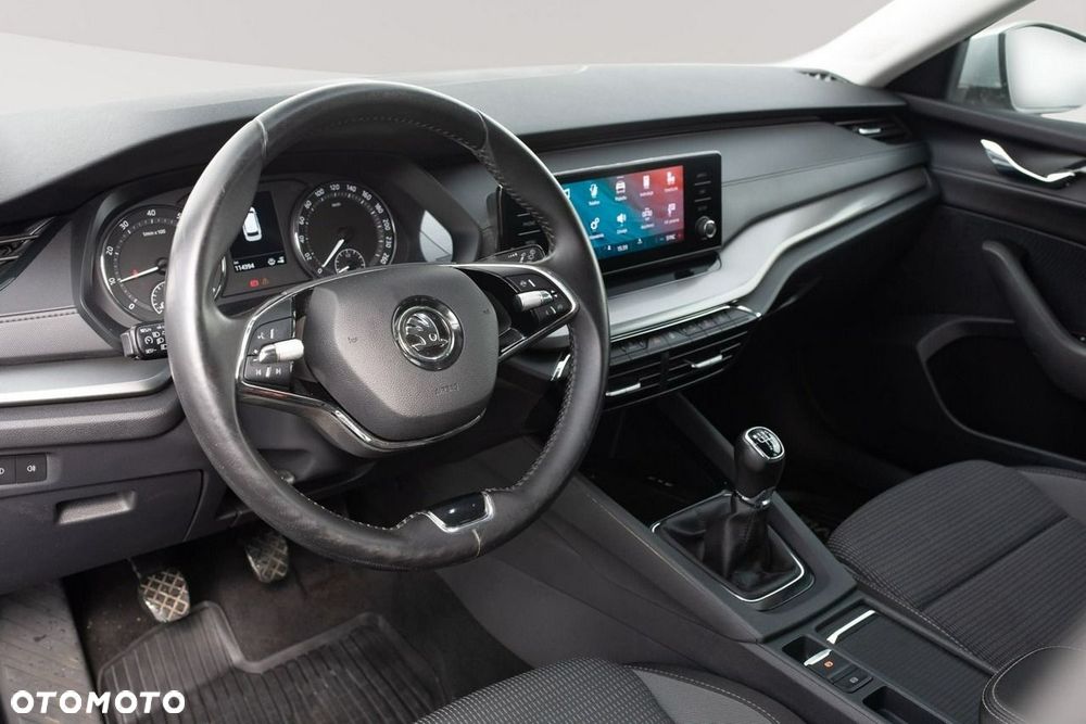 Skoda Octavia 2023 photo 5