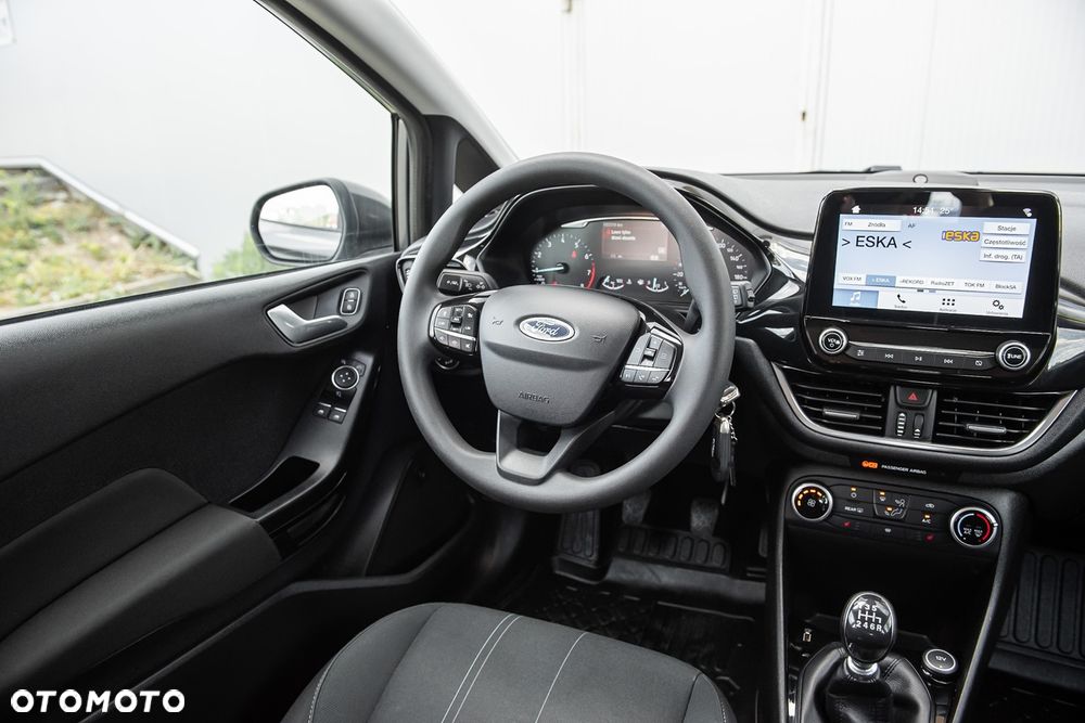 Ford Fiesta 1.0 EcoBoost S&S COOL&CONNECT - 25