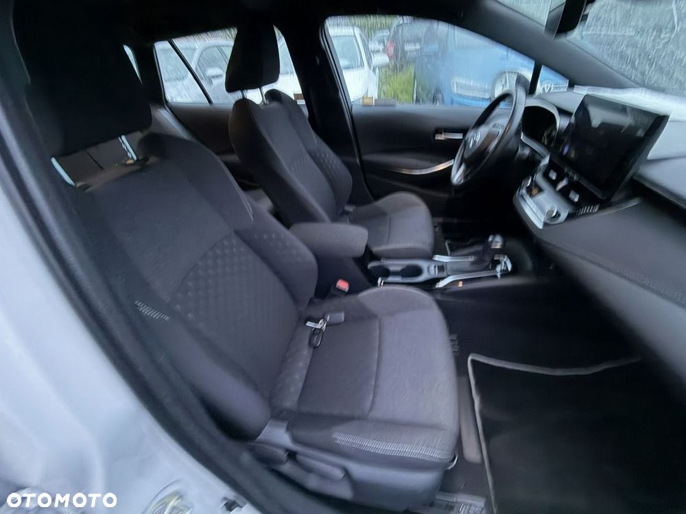 Toyota Corolla 1.8 Hybrid Comfort - 10
