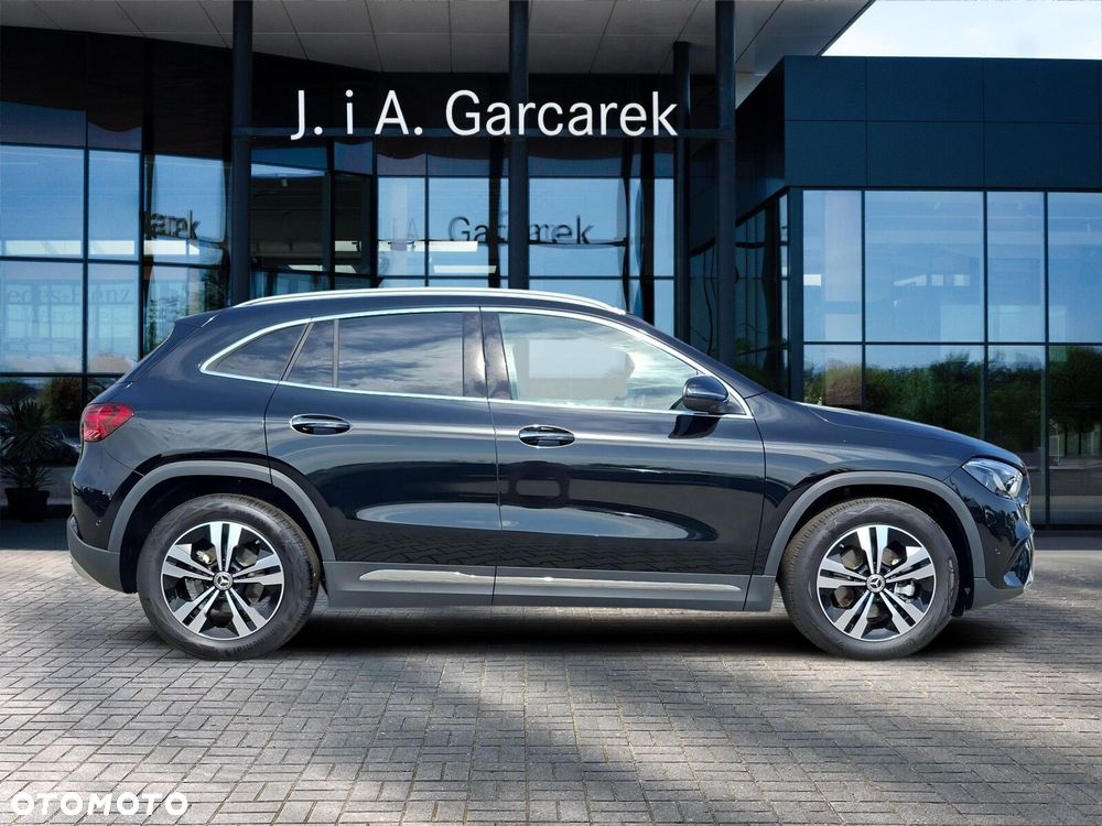 Mercedes-Benz GLA 200 Progressive - 6