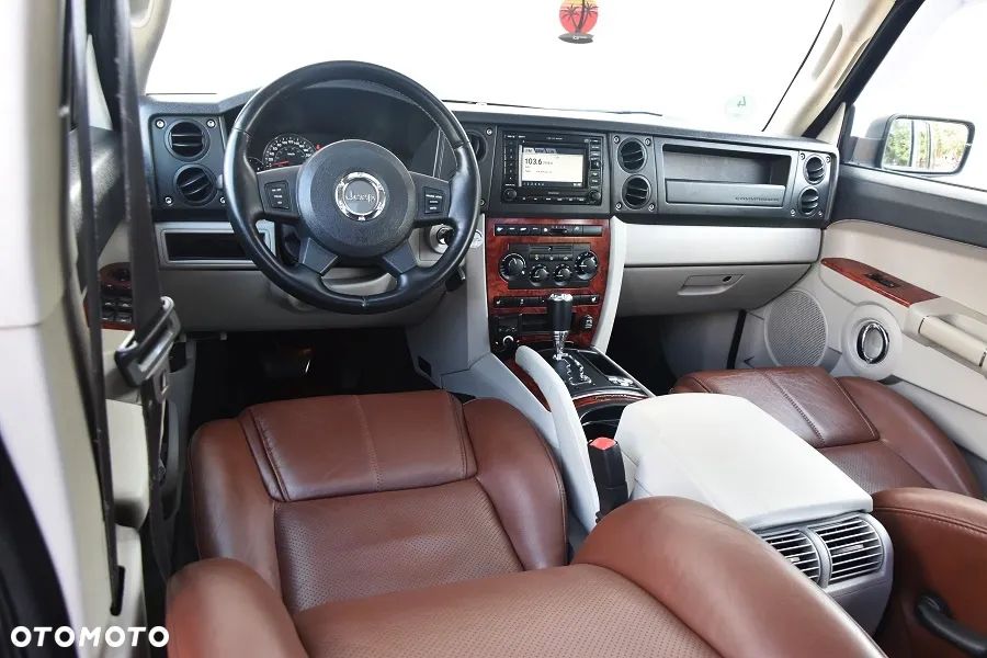 Jeep Commander 3.0 CRD DPF Automatik Limited - 24