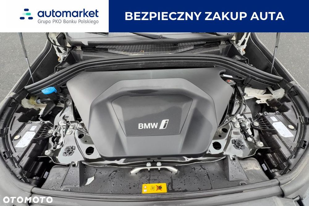 BMW iX1 xDrive30 66.5kWh xLine - 15