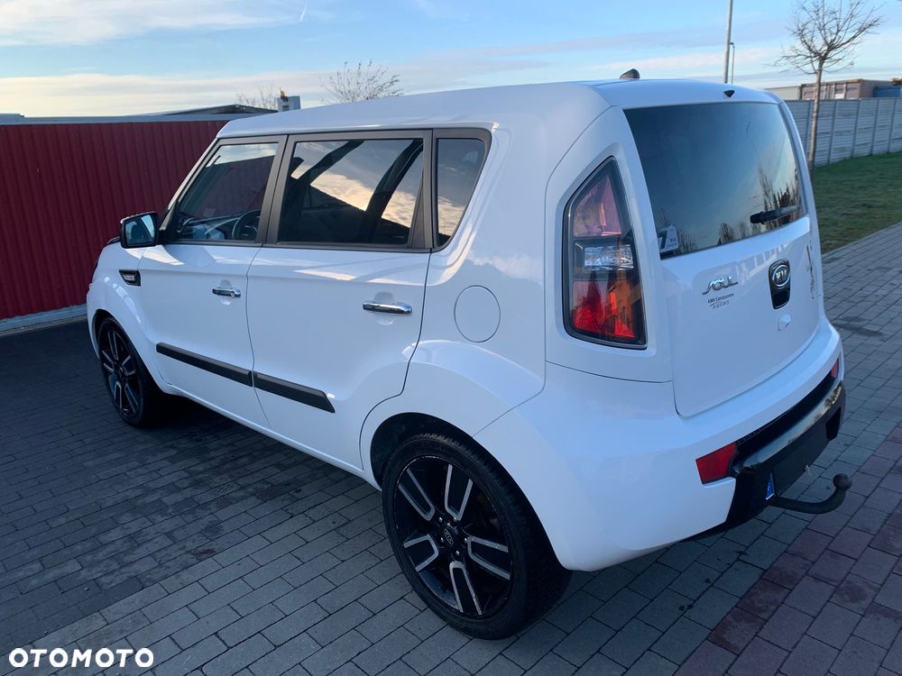 Kia Soul 1.6 CRDI Dream-Team Edition - 7