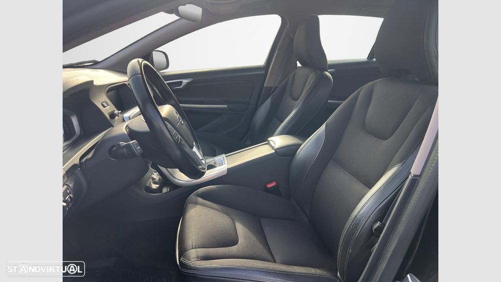 Volvo V60 - 10