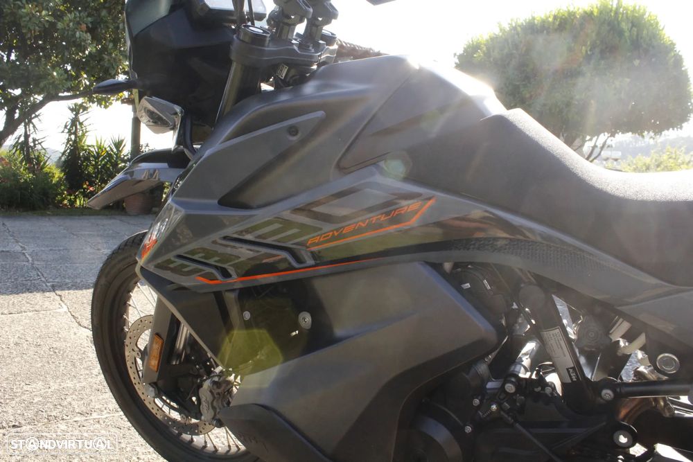 KTM 890 Adventure S - 16