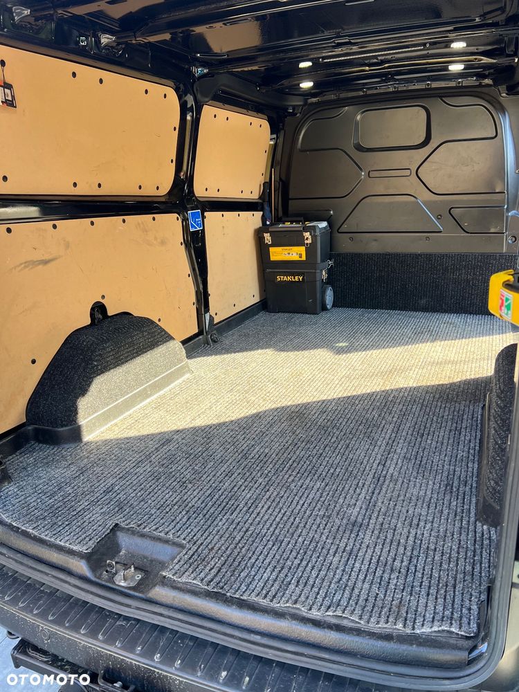 Ford Transit Custom - 9