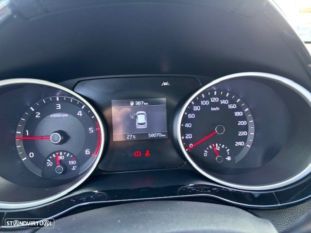Kia Ceed 1.6 CRDi TX - 3