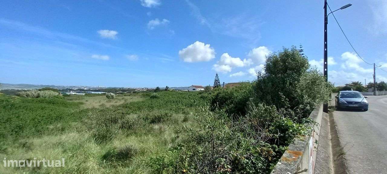 Vende-se TERRENO em São João das Lampas - Grande imagem: 4/7