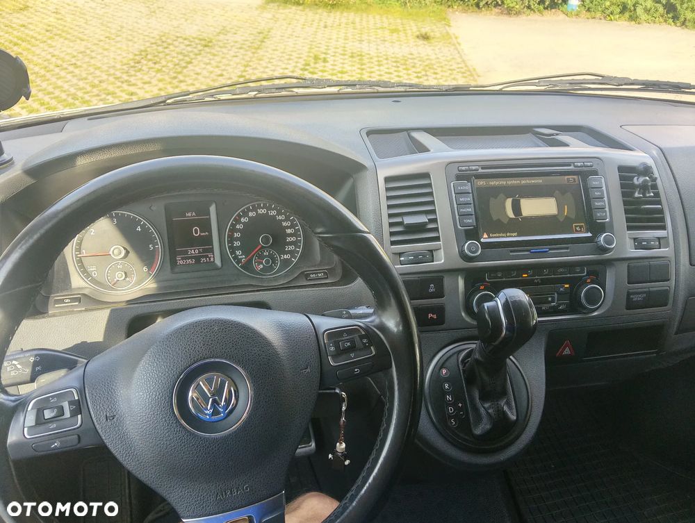 Volkswagen Transporter T5 camper L2H2 2.0 TDI DSG 4Motion  2012 - 15