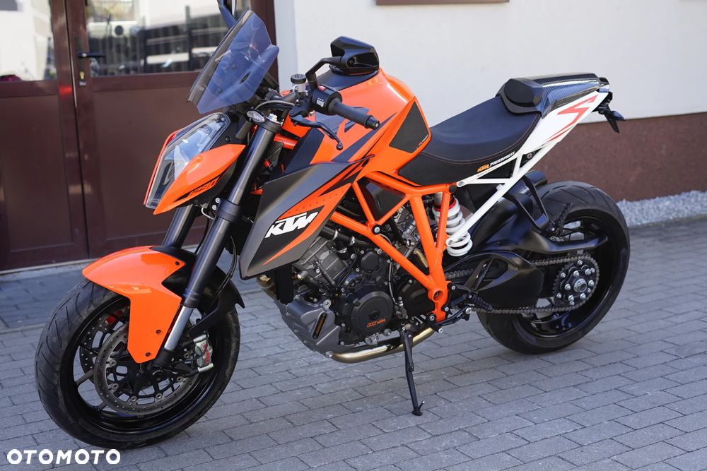 KTM Super Duke - 21