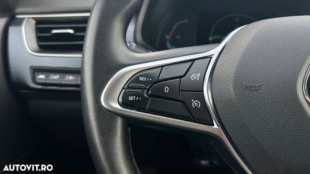 Renault Arkana E-TECH 145 Techno - 19