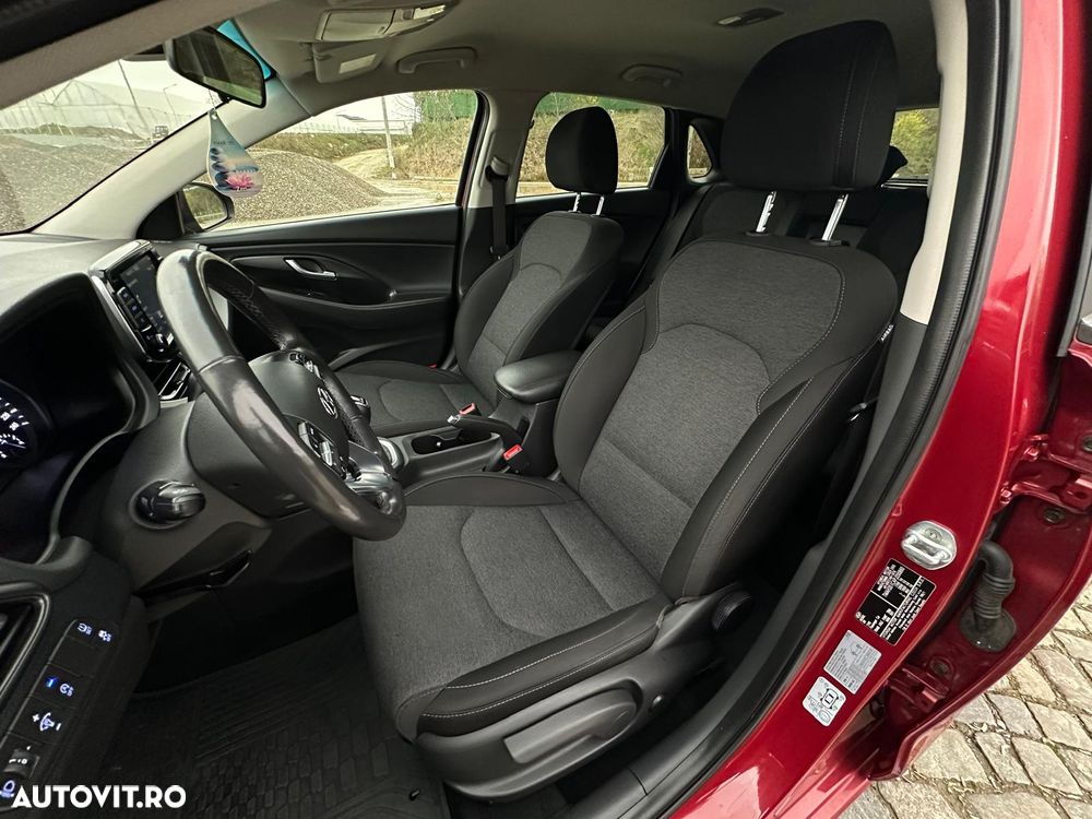 Hyundai i30 1.5 110CP 5DR M/T Comfort - 15