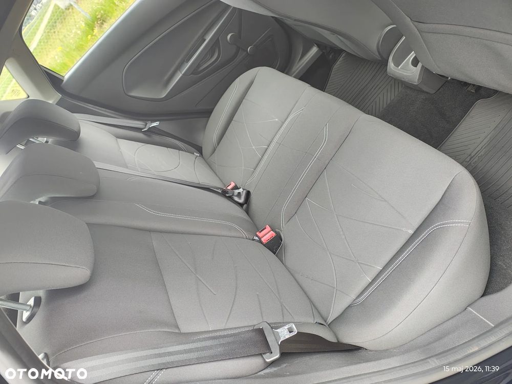 Ford Fiesta 1.0 EcoBoost Titanium - 18