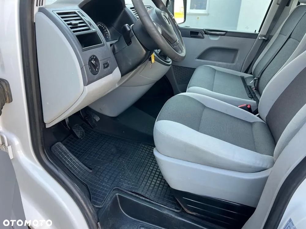 Volkswagen Transporter T5 LIFT DOKA - 11