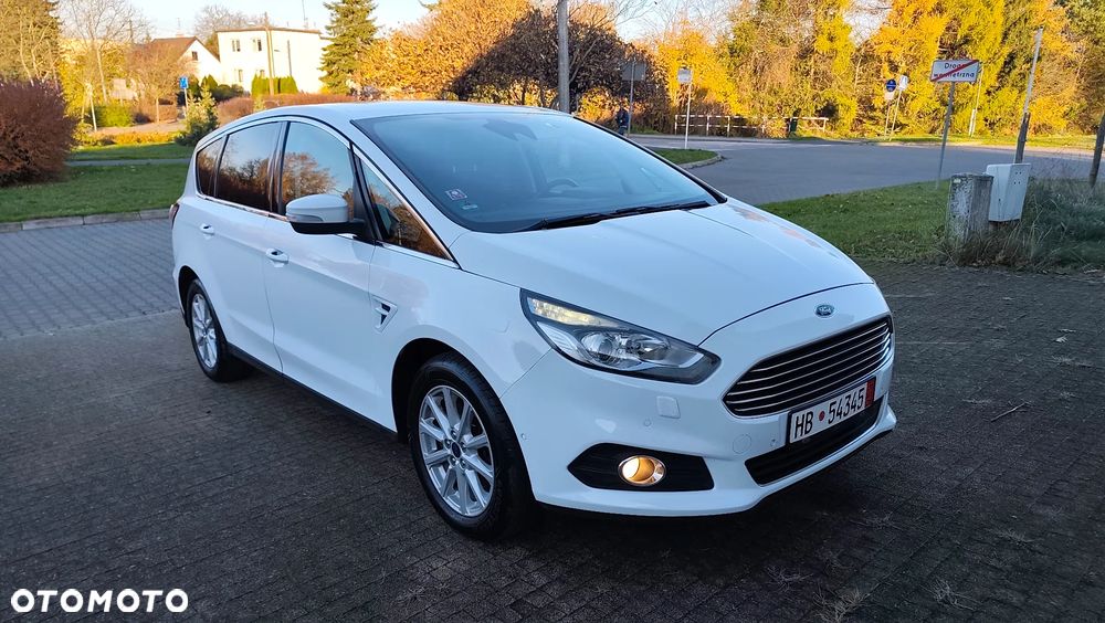 Ford S-Max 2.0 EcoBlue Titanium - 27