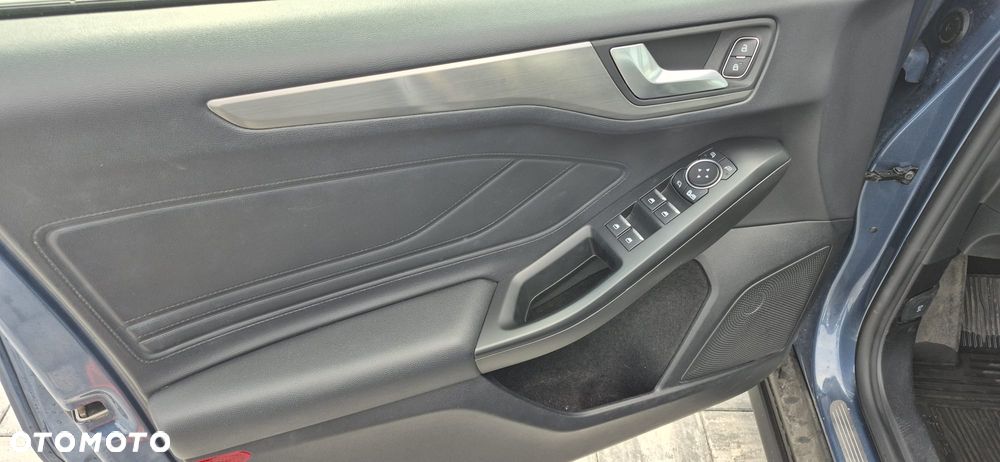Ford Focus 2.0 TDCi Titanium ASS PowerShift - 5
