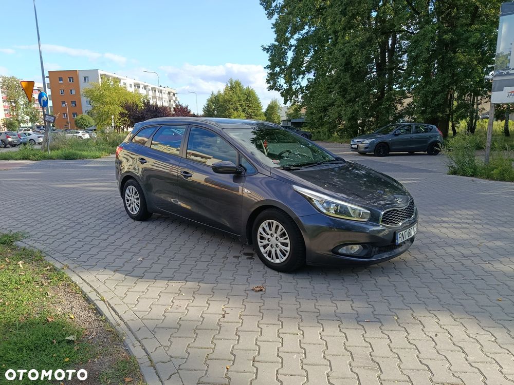 Kia Ceed - 3