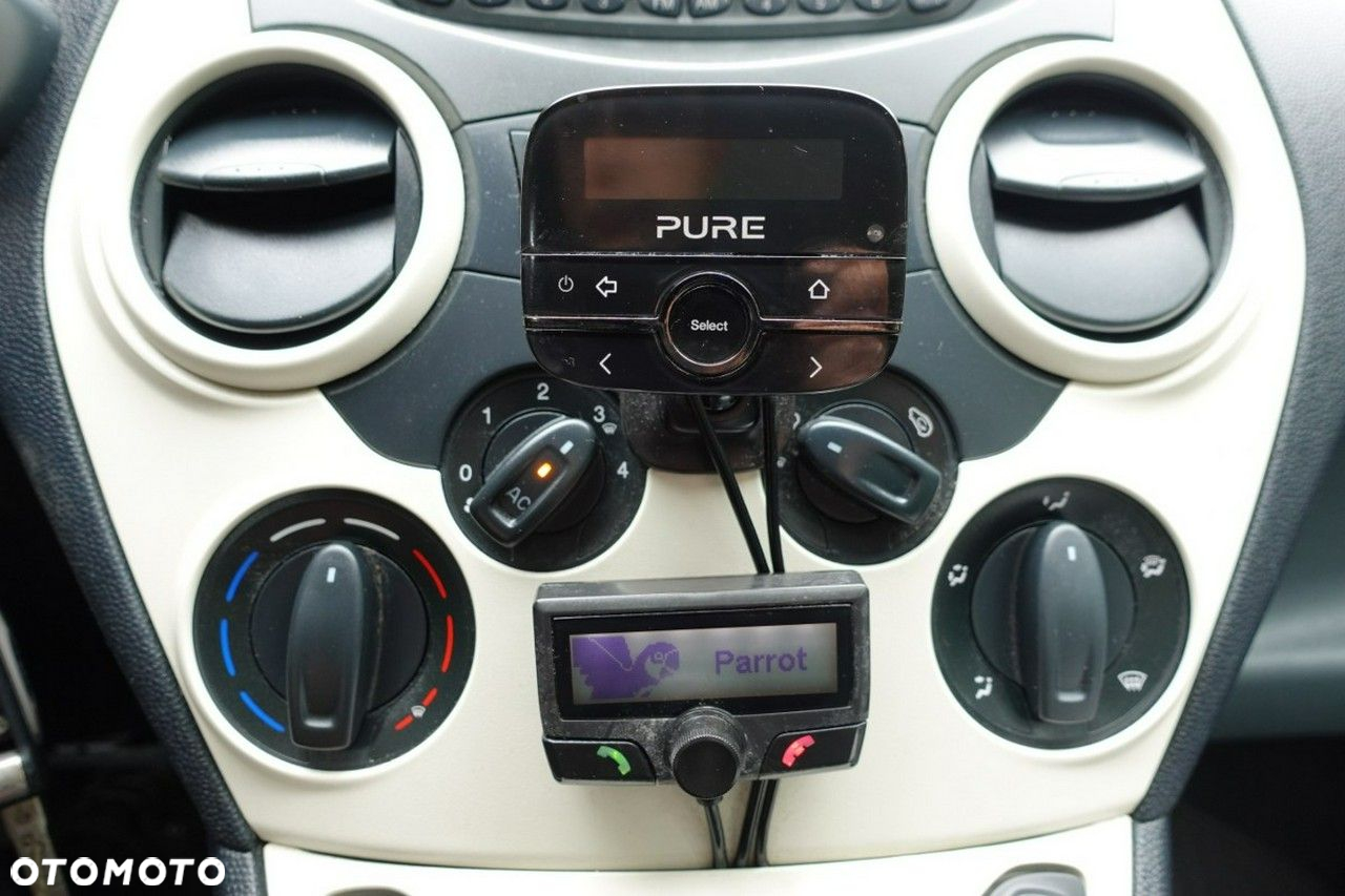 Ford KA - 13