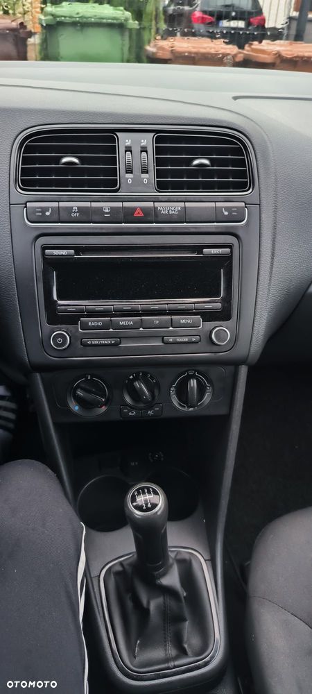 Volkswagen Polo - 5