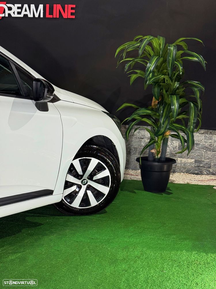 Renault Clio BLUE dCi 100 EVOLUTION - 10