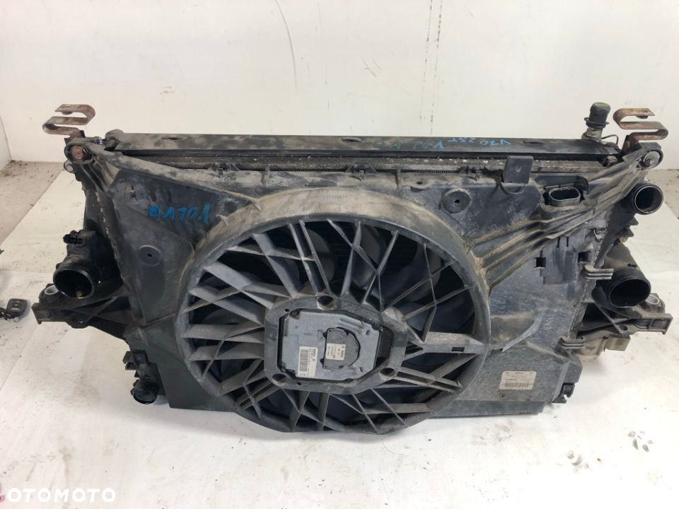 VOLVO V70  II S60 99-07 2.5T CHŁODNICE KOMPLETNE OBUDOWA WENTYLATOR INTERCOOLER - 2