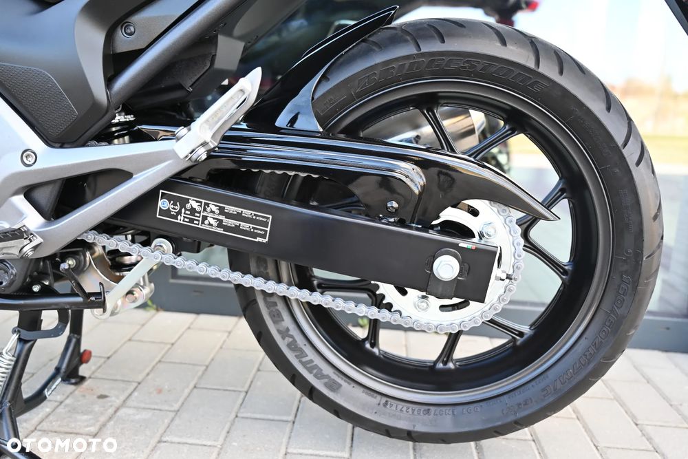 Honda NC - 19