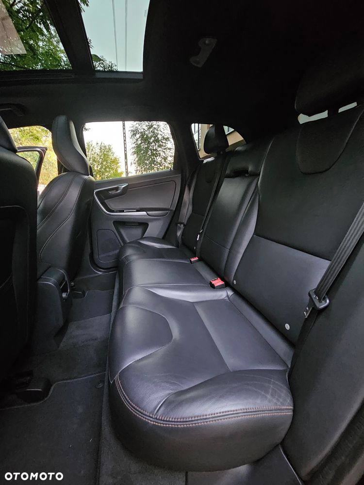 Volvo XC 60 - 18