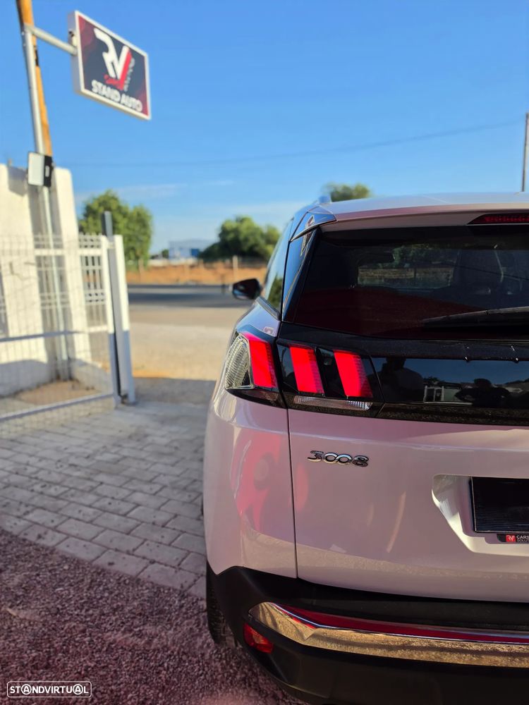 Peugeot 3008 1.6 BlueHDi Allure - 24