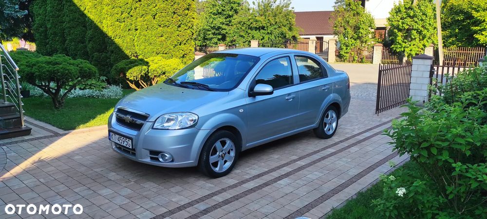 Chevrolet Aveo 1.4 16V Premium - 1