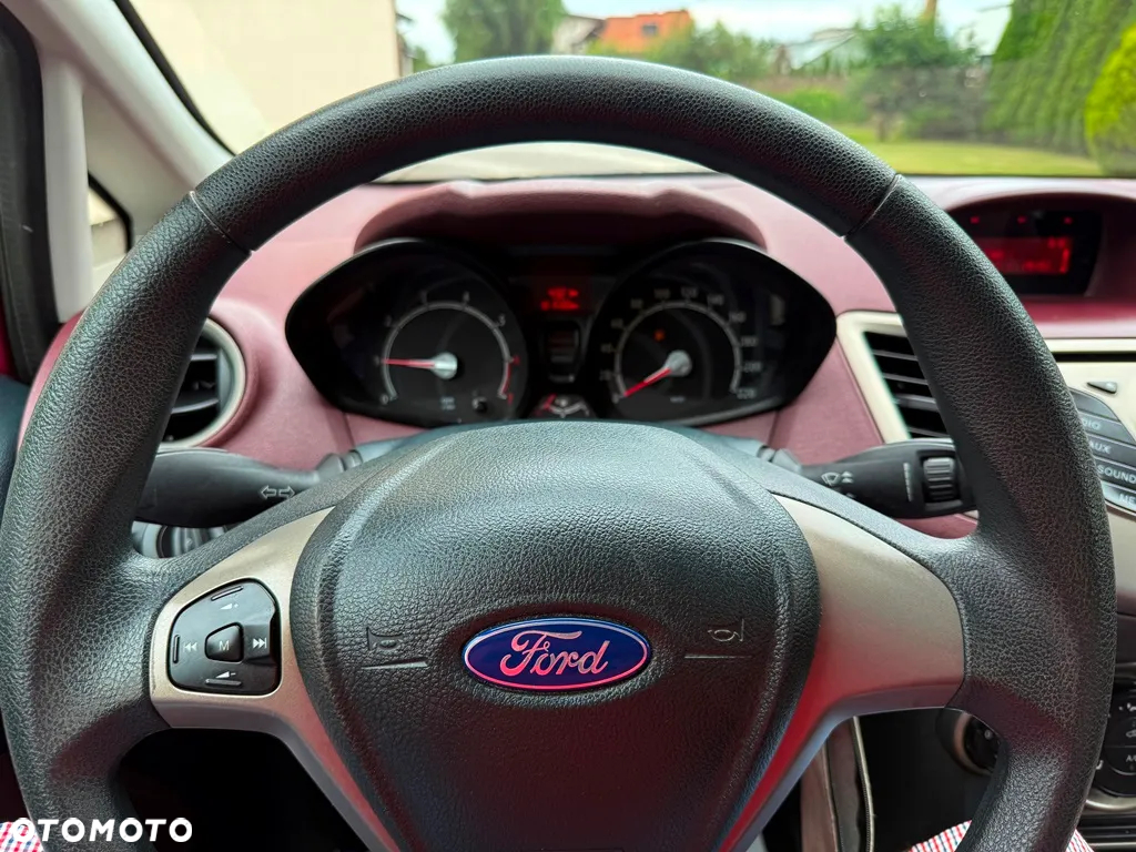 Ford Fiesta 1.25 Titanium - 28