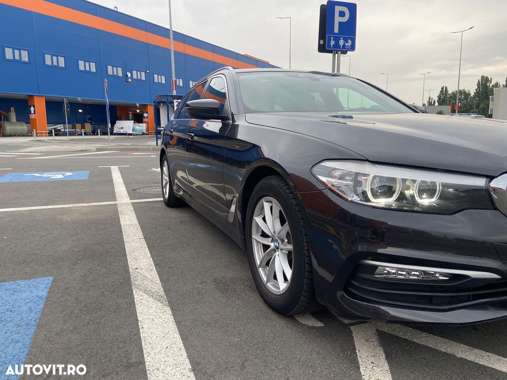 BMW Seria 5 520d AT - 4