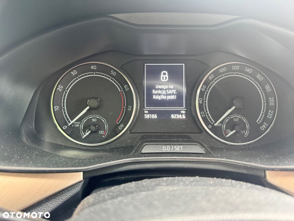 Skoda Kamiq 1.0 TSI Style DSG - 9