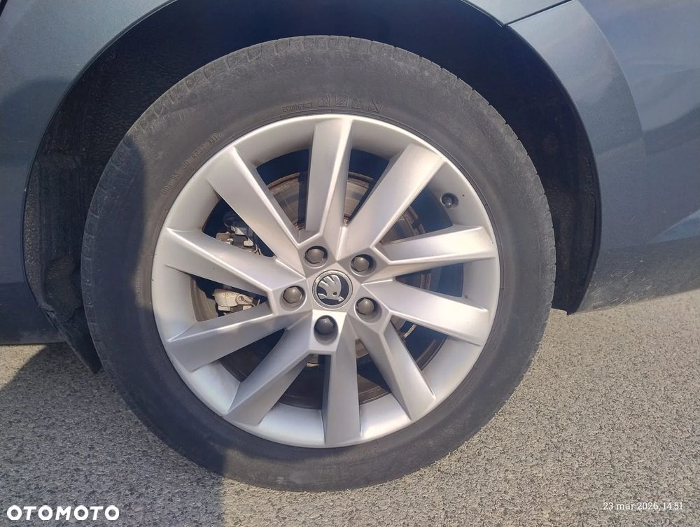 Skoda Superb 2.0 TDI Ambition - 16