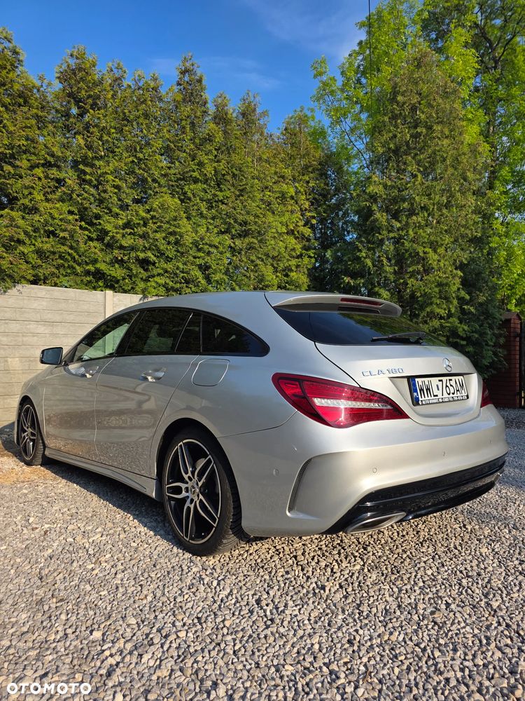 Mercedes-Benz CLA 180 7G-DCT AMG Line - 12